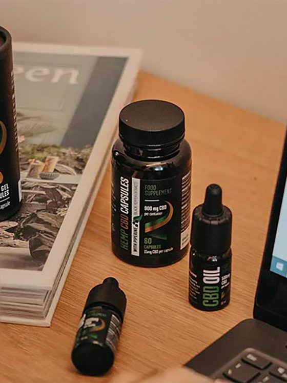 reakiro cbd products in lifestyle photo